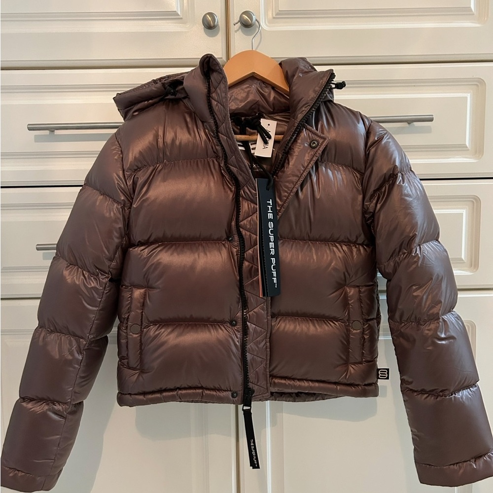 Aritzia Superpuff shorty